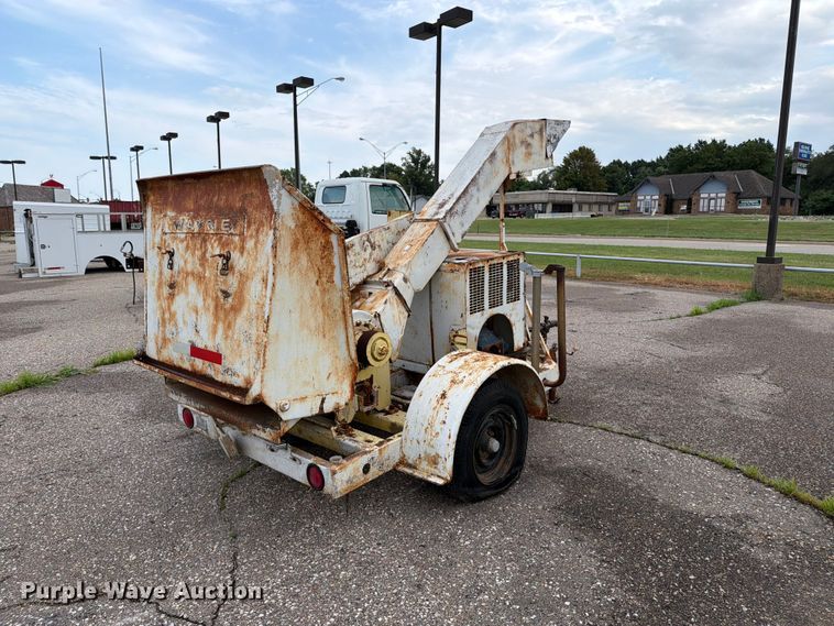 image for item MZ9807 Wayne 16T318 wood chipper