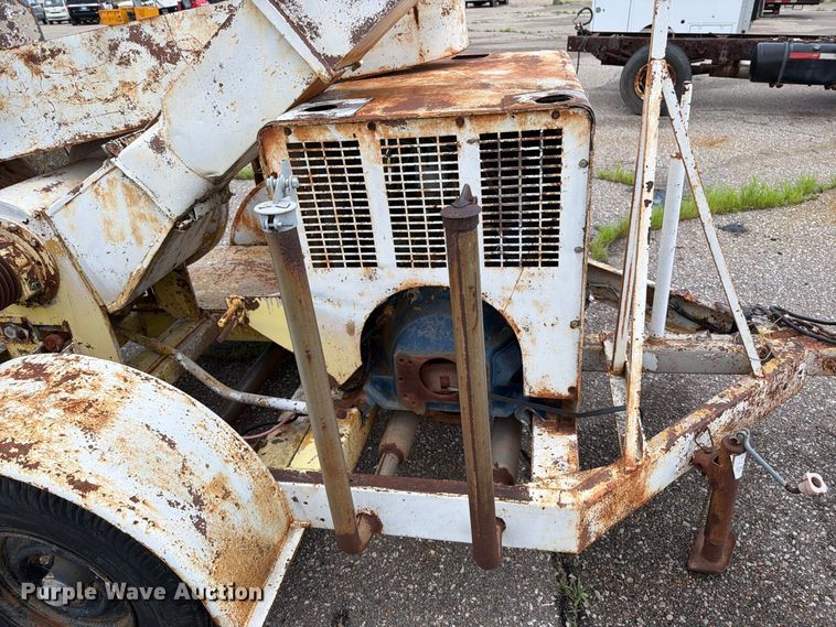 image for item MZ9807 Wayne 16T318 wood chipper