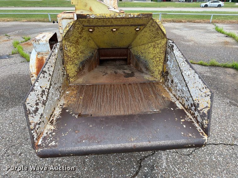 image for item MZ9807 Wayne 16T318 wood chipper