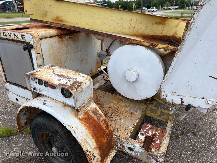 image for item MZ9807 Wayne 16T318 wood chipper