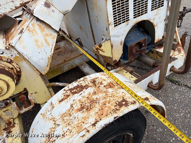 image for item MZ9807 Wayne 16T318 wood chipper