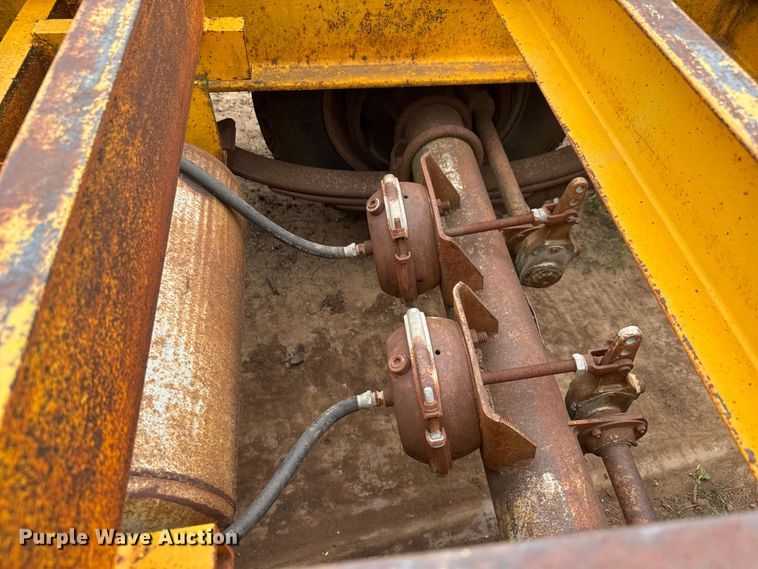 image for item NJ9199 1989 CZ Engineering, Inc. CZ40KT equipment trailer
