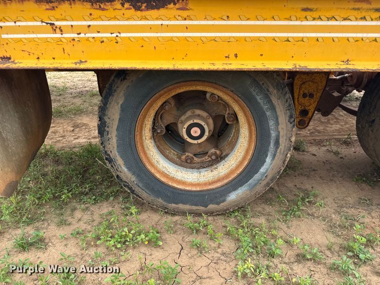 image for item NJ9199 1989 CZ Engineering, Inc. CZ40KT equipment trailer
