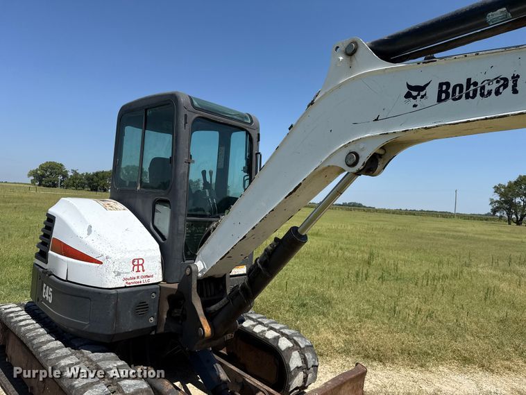 image for item NK9249 2011 Bobcat E45 mini excavator
