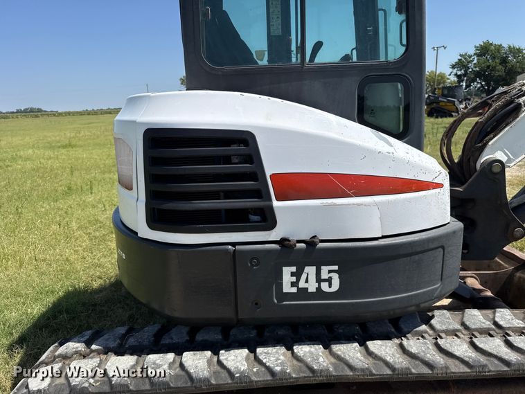 image for item NK9249 2011 Bobcat E45 mini excavator