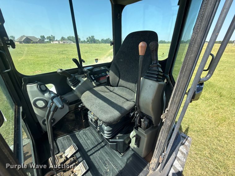 image for item NK9249 2011 Bobcat E45 mini excavator