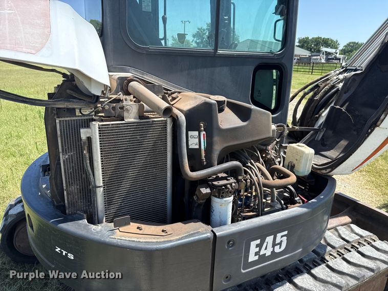 image for item NK9249 2011 Bobcat E45 mini excavator