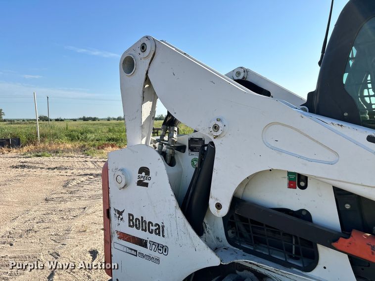 image for item NM9864 2016 Bobcat T750 tracked skid steer loader