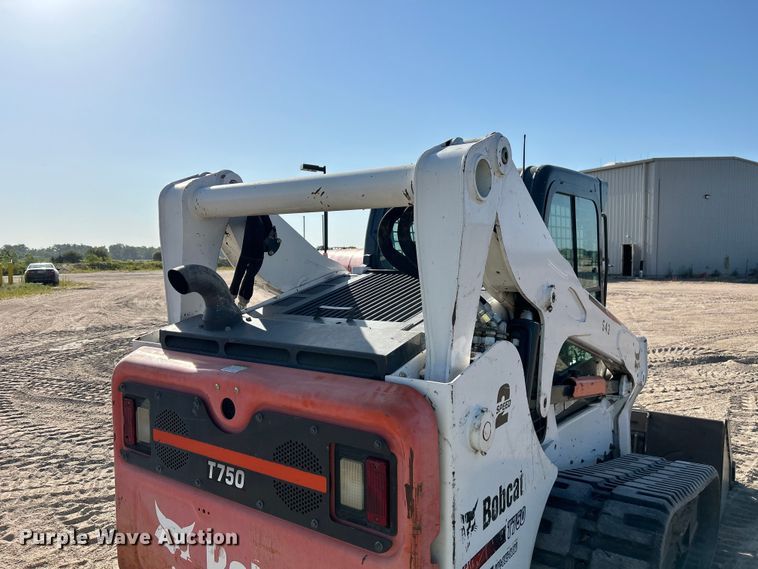 image for item NM9864 2016 Bobcat T750 tracked skid steer loader
