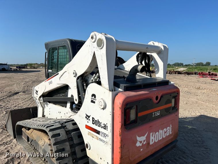 image for item NM9864 2016 Bobcat T750 tracked skid steer loader