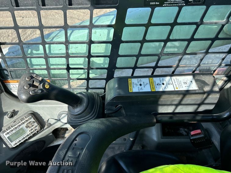 image for item NM9864 2016 Bobcat T750 tracked skid steer loader