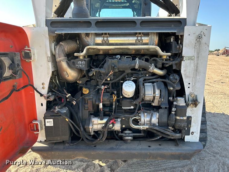 image for item NM9864 2016 Bobcat T750 tracked skid steer loader