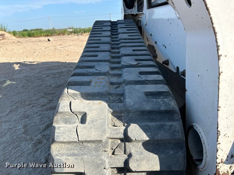 image for item NM9864 2016 Bobcat T750 tracked skid steer loader