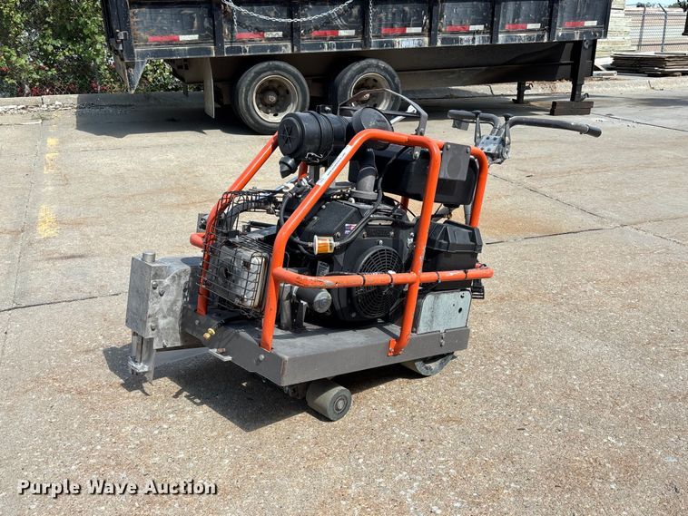 Husqvarna Soff-Cut 4000 concrete saw
