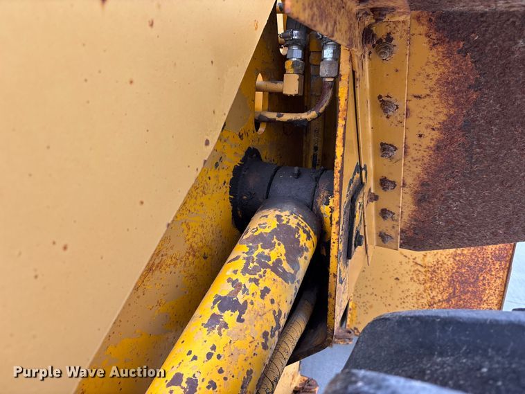 image for item NM9869 1979 Clark 35C wheel loader
