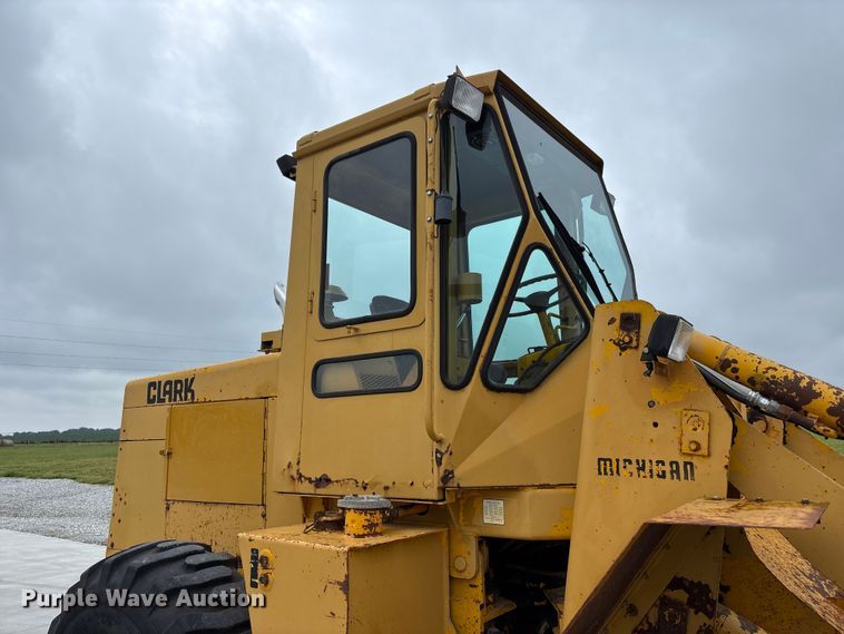 image for item NM9869 1979 Clark 35C wheel loader