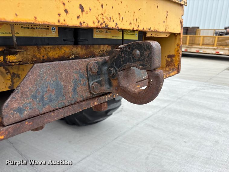 image for item NM9869 1979 Clark 35C wheel loader