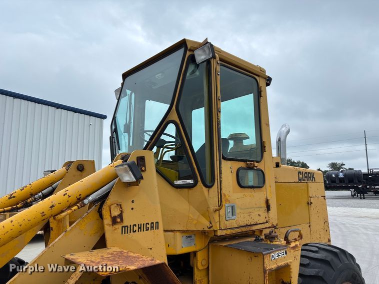 image for item NM9869 1979 Clark 35C wheel loader