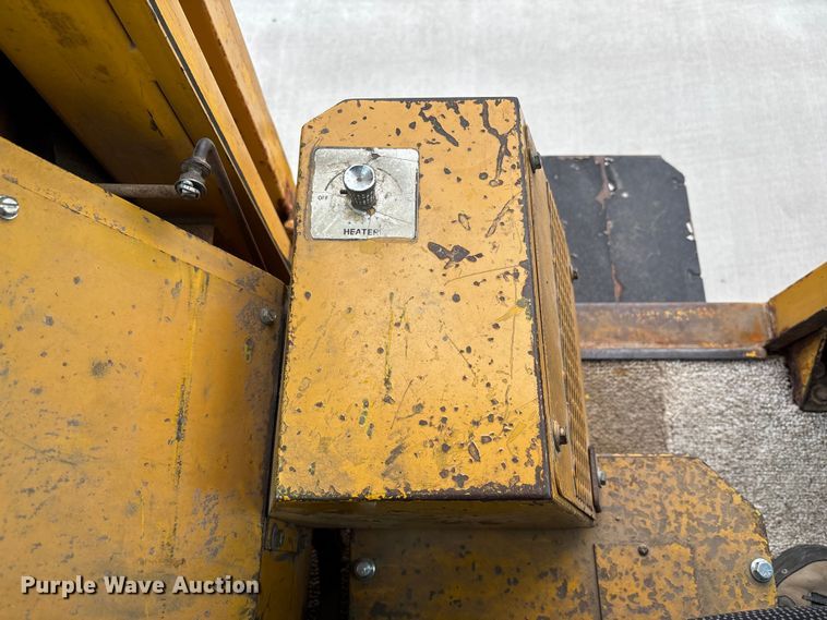 image for item NM9869 1979 Clark 35C wheel loader
