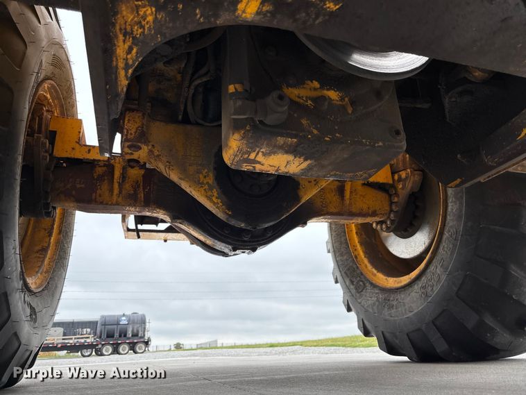 image for item NM9869 1979 Clark 35C wheel loader