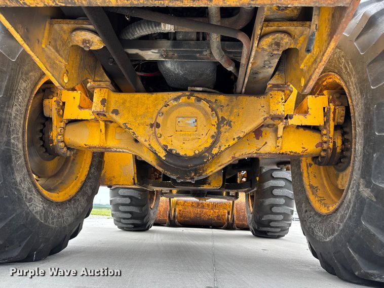 image for item NM9869 1979 Clark 35C wheel loader