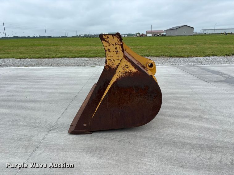 image for item NM9870 John Deere Loader bucket