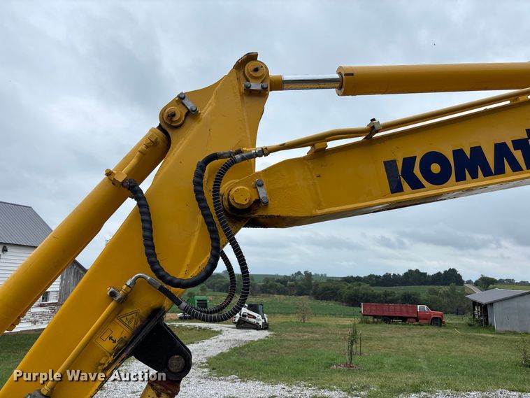 image for item NM9890 2003 Komatsu PC70-8 mini excavator