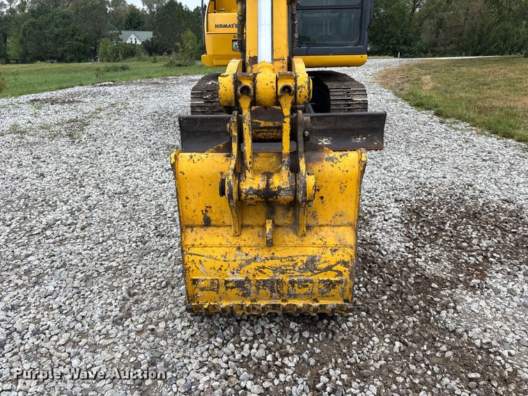 image for item NM9890 2003 Komatsu PC70-8 mini excavator