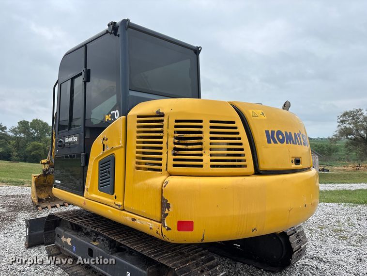 image for item NM9890 2003 Komatsu PC70-8 mini excavator