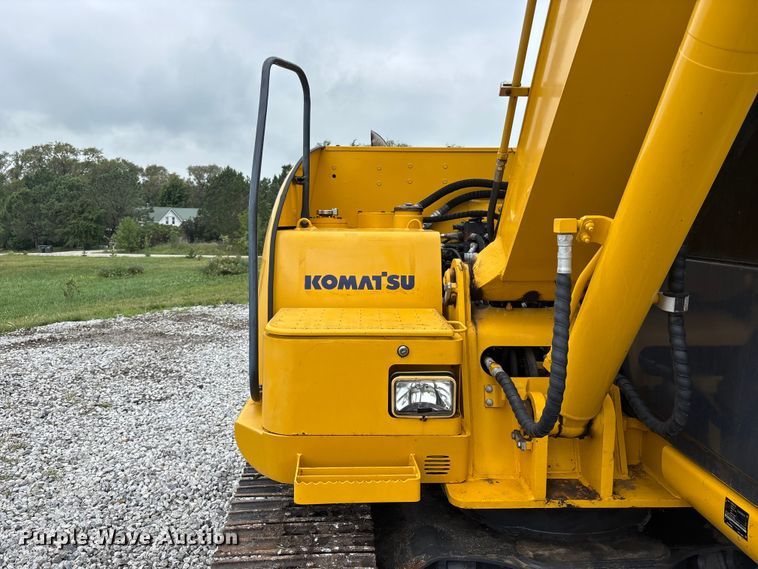 image for item NM9890 2003 Komatsu PC70-8 mini excavator