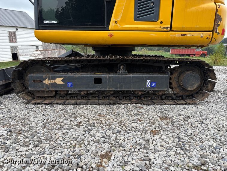 image for item NM9890 2003 Komatsu PC70-8 mini excavator