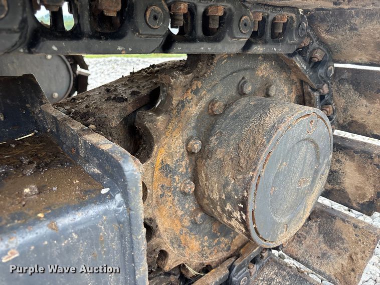 image for item NM9890 2003 Komatsu PC70-8 mini excavator