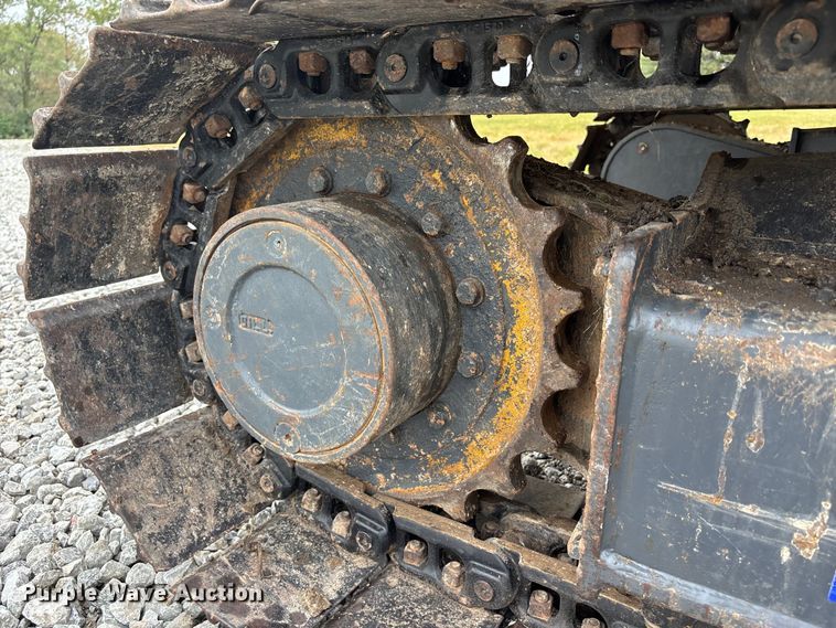 image for item NM9890 2003 Komatsu PC70-8 mini excavator