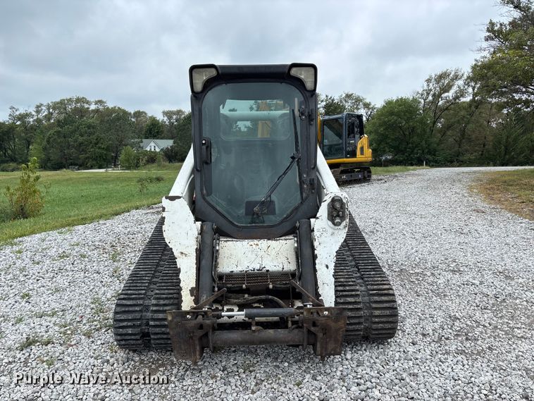 image for item NM9891 2011 Bobcat T750 tracked skid steer loader