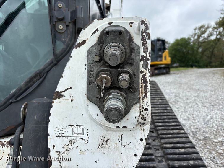 image for item NM9891 2011 Bobcat T750 tracked skid steer loader