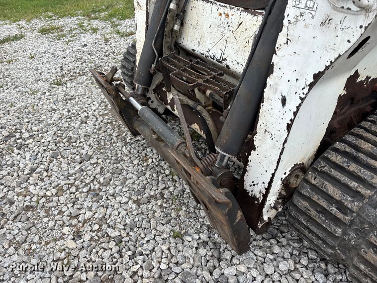 image for item NM9891 2011 Bobcat T750 tracked skid steer loader