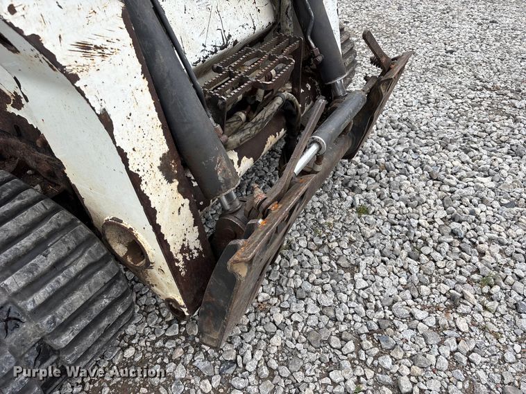 image for item NM9891 2011 Bobcat T750 tracked skid steer loader