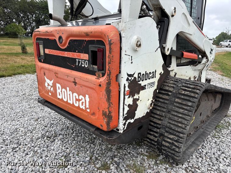 image for item NM9891 2011 Bobcat T750 tracked skid steer loader