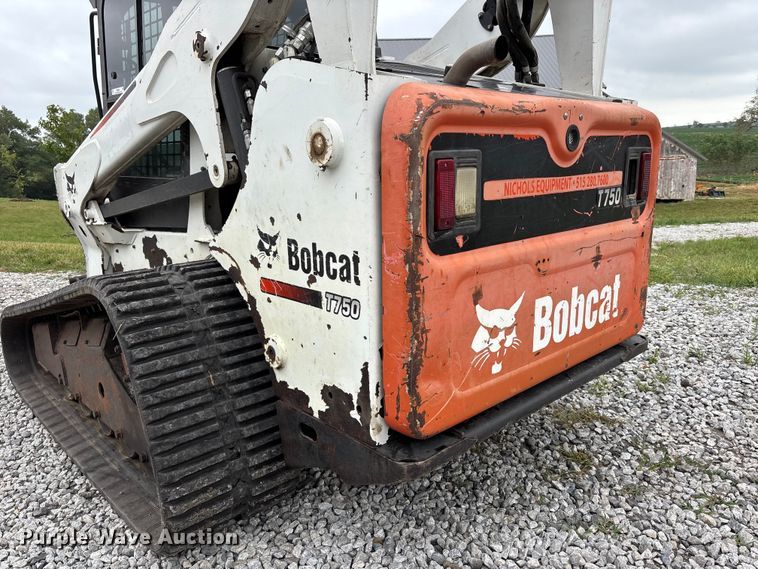 image for item NM9891 2011 Bobcat T750 tracked skid steer loader