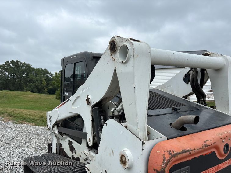 image for item NM9891 2011 Bobcat T750 tracked skid steer loader