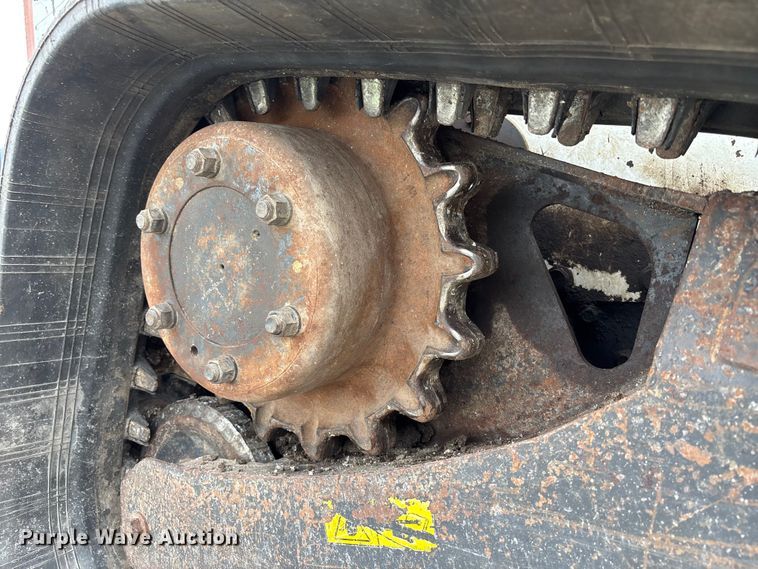image for item NM9891 2011 Bobcat T750 tracked skid steer loader