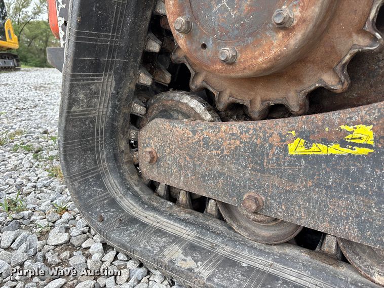 image for item NM9891 2011 Bobcat T750 tracked skid steer loader