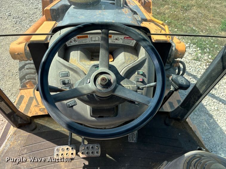 image for item NM9901 2001 Case 580 Super M backhoe
