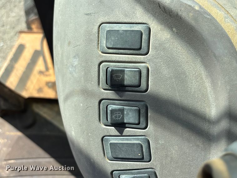 image for item NM9901 2001 Case 580 Super M backhoe