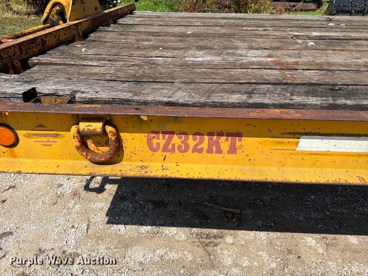 image for item OE9616 1993 CZ Engineering CZ32KT equipment trailer