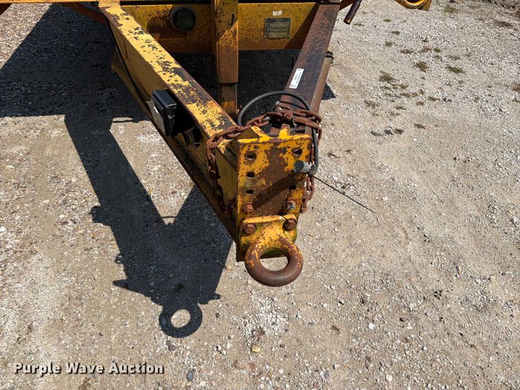 image for item OE9616 1993 CZ Engineering CZ32KT equipment trailer