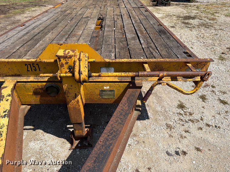 image for item OE9616 1993 CZ Engineering CZ32KT equipment trailer