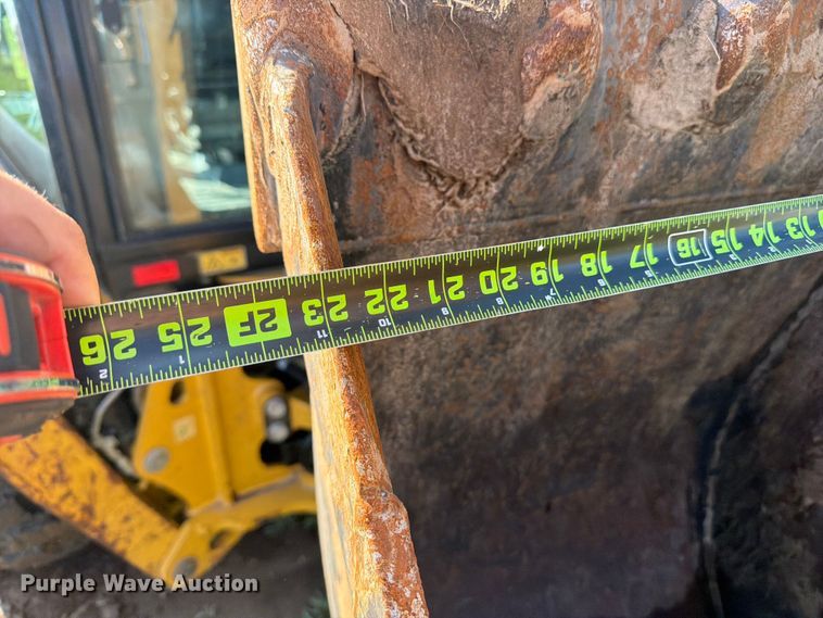 image for item OE9617 2013 Caterpillar 420F IT backhoe