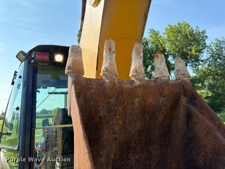 image for item OE9618 2006 Caterpillar 420E backhoe