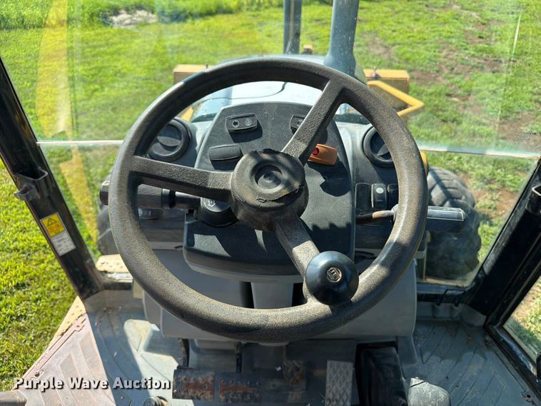 image for item OE9618 2006 Caterpillar 420E backhoe